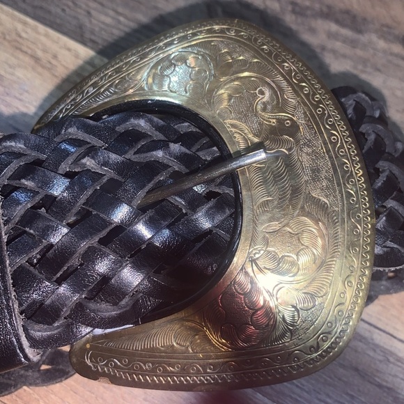 XS/Sm Vintage Black Braided Leather Wide Belt With Ornate Carved Gold Buckle - Picture 3 of 12